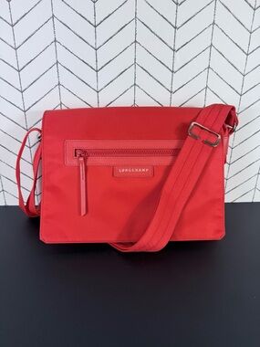 Longchamp Le Pliage Messenger Bag